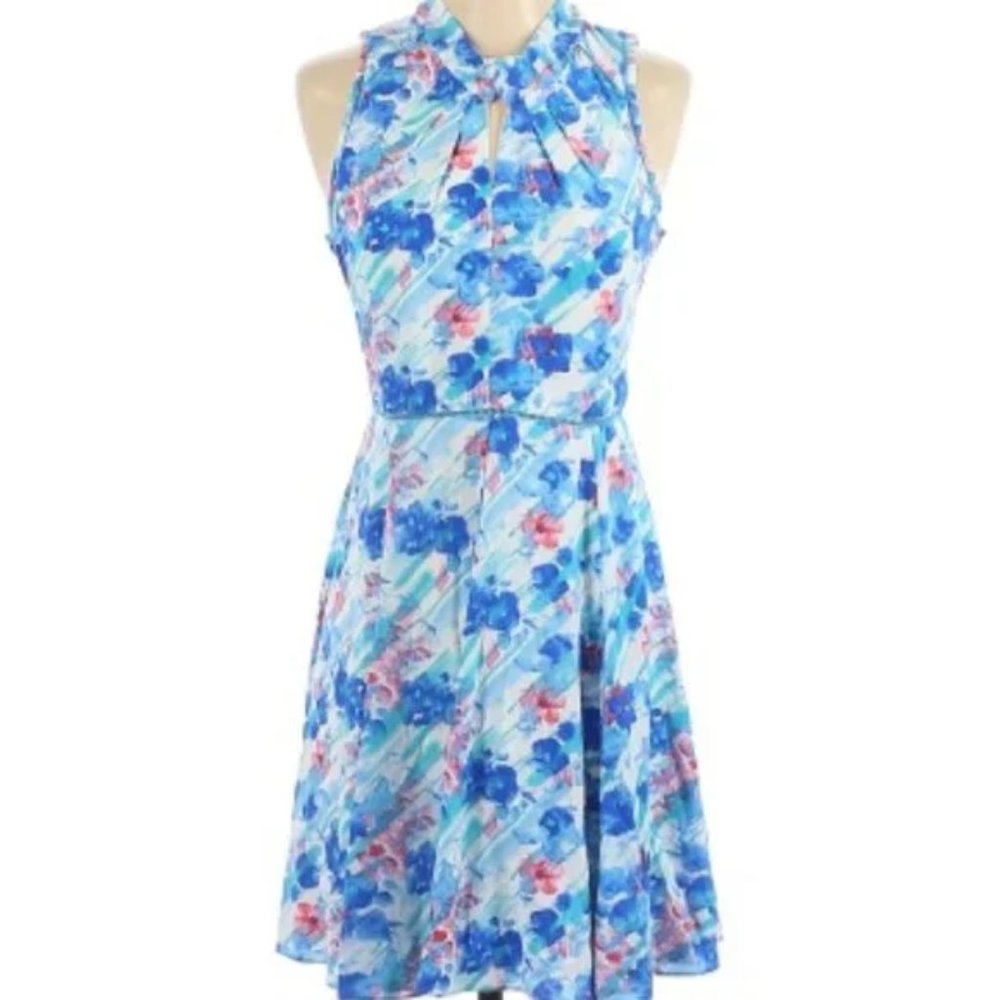 BRIXON IVY | Jeneva Blue Floral A-line Knee Length Dress - size Small